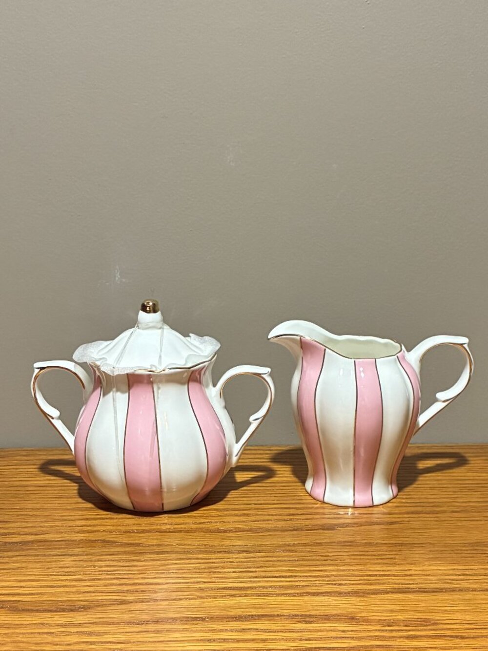 Grace Teaware Fine Porcelain Pink and White Creamer and Sugar Bowl - New, Unused